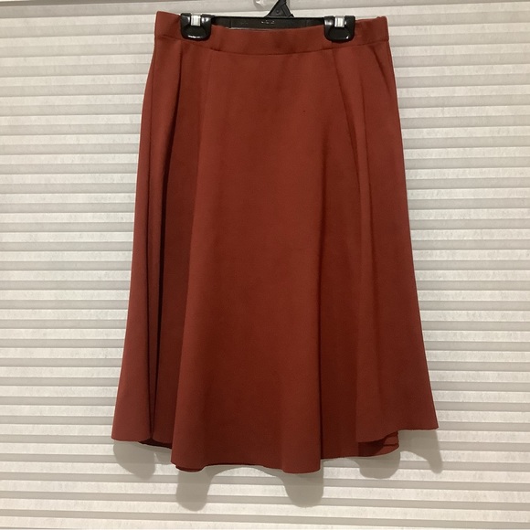 Meli by fame Dresses & Skirts - MELI by fame  Womens pumpkin skirt🤩